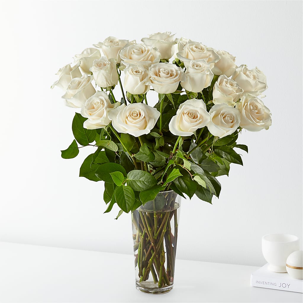 Long Stem White Rose Bouquet – SANTINA'S FLOWERS & GIFTS, Fairbanks AK