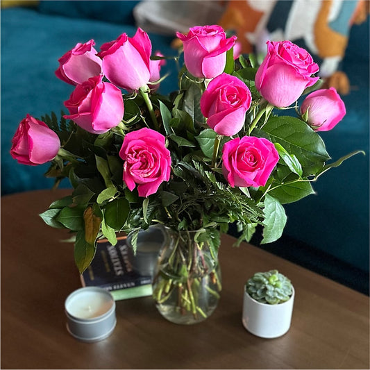 Long Stem Pink Rose Bouquet – SANTINA'S FLOWERS & GIFTS, Fairbanks AK