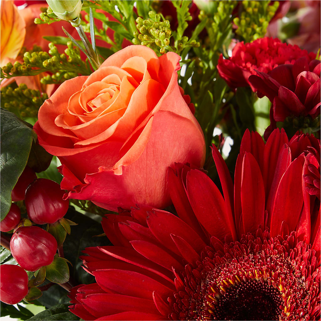 Sweater Season - A Florist Original – SANTINA'S FLOWERS & GIFTS, Fairbanks AK