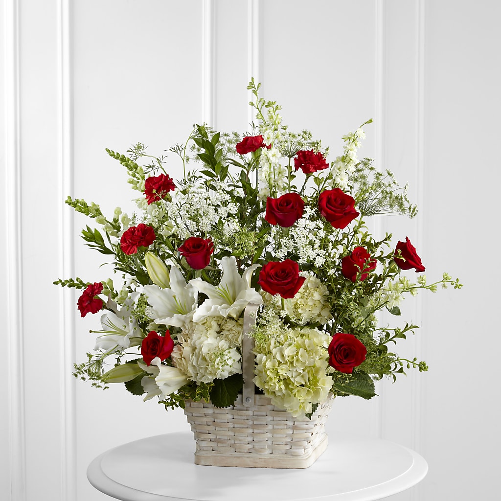 In Loving Memory Arrangement – SANTINA'S FLOWERS & GIFTS, Fairbanks AK