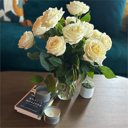 Long Stem Yellow Rose Bouquet – SANTINA'S FLOWERS & GIFTS, Fairbanks AK