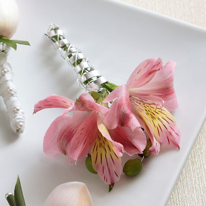 Pink Peruvian Lily Boutonniere – SANTINA'S FLOWERS & GIFTS, Fairbanks AK